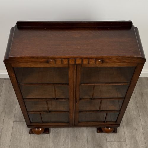 ANTIQUE 20TH CENTURY GOOD QUALITY DISPLAY CABINET IN OAK - ADDITIONAL PHOTO 10