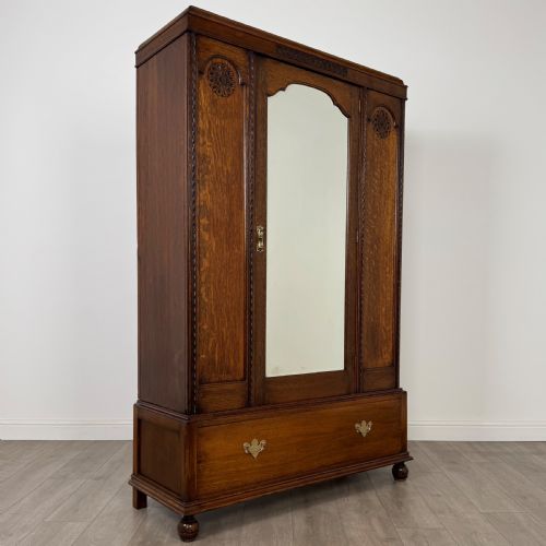 ANTIQUE 20TH CENTURY GOOD QUALITY WARDROBE IN OAK - ADDITIONAL PHOTO 8