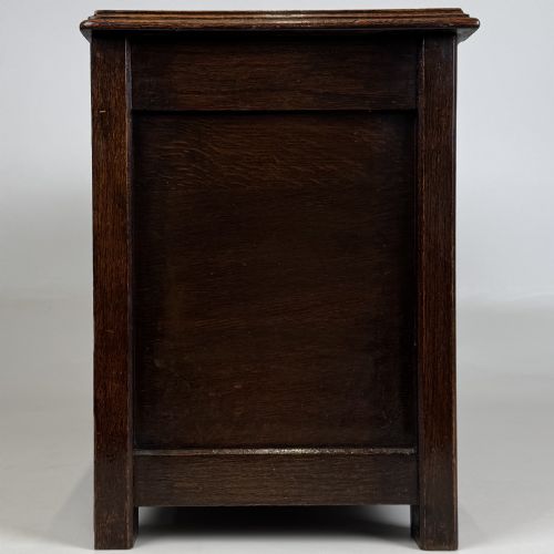 ANTIQUE 20TH CENTURY SMALL STORAGE BOX IN OAK - ADDITIONAL PHOTO 2