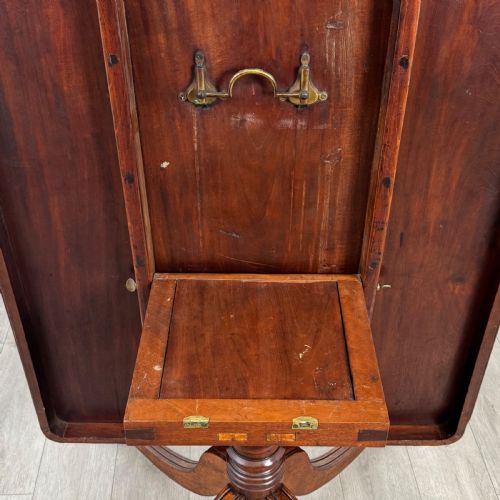 ANTIQUE 18TH CENTURY BREAKFAST TABLE IN MAHOGANY - ADDITIONAL PHOTO 3