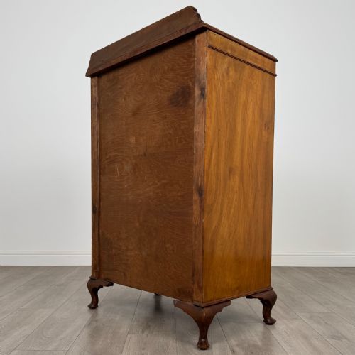 ANTIQUE 20TH CENTURY GOOD QUALITY CUPBOARD IN FIGURED WALNUT - ADDITIONAL PHOTO 6