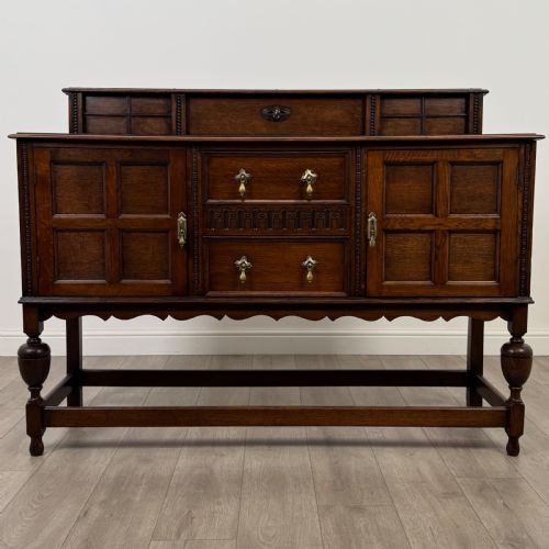 antique 20th century good quality sideboard in oak - CATEGORY: ANTIQUE SIDEBOARDS - DATED EDWARDIAN