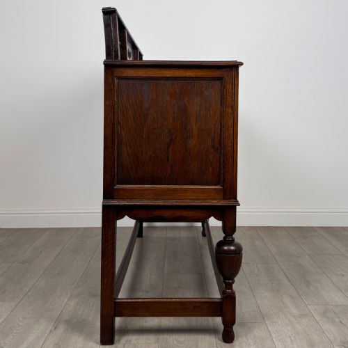 ANTIQUE 20TH CENTURY GOOD QUALITY SIDEBOARD IN OAK - ADDITIONAL PHOTO 7