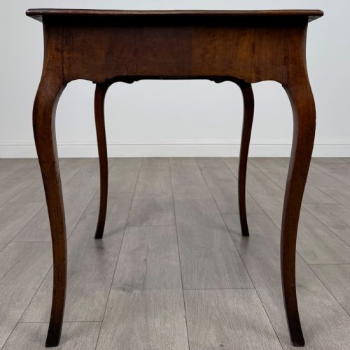 ANTIQUE 18TH CENTURY GOOD QUALITY SIDE TABLE IN WALNUT - ADDITIONAL PHOTO 2