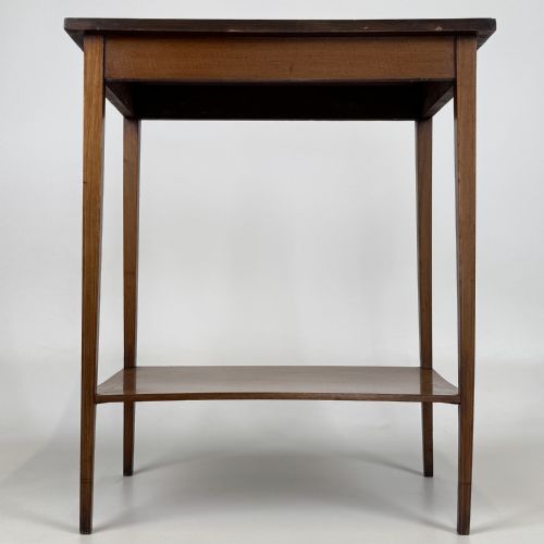 antique 20th century inlaid side table in mahogany - CATEGORY: ANTIQUE TABLES - DATED EDWARDIAN