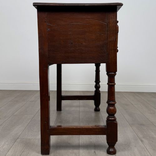 ANTIQUE 18TH CENTURY JACOBEAN GEOMETRIC DRESSER BASE IN OAK - ADDITIONAL PHOTO 6