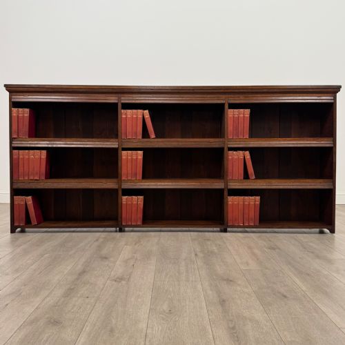 antique 20th century large open bookcase in oak - CATEGORY: ANTIQUE BOOKCASES - DATED EDWARDIAN