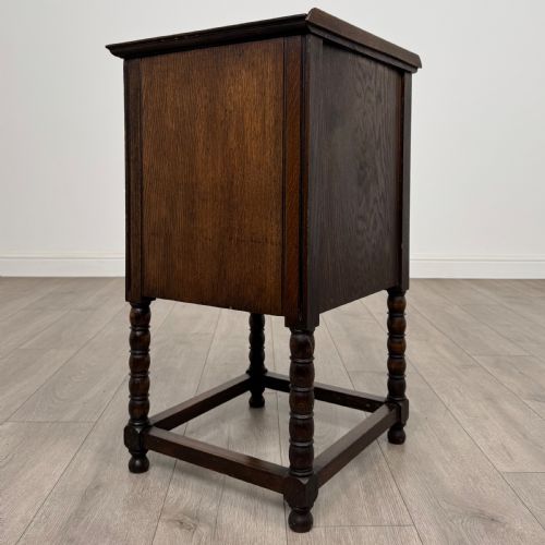 ANTIQUE 20TH CENTURY JACOBEAN STYLE CABINET IN OAK - ADDITIONAL PHOTO 4
