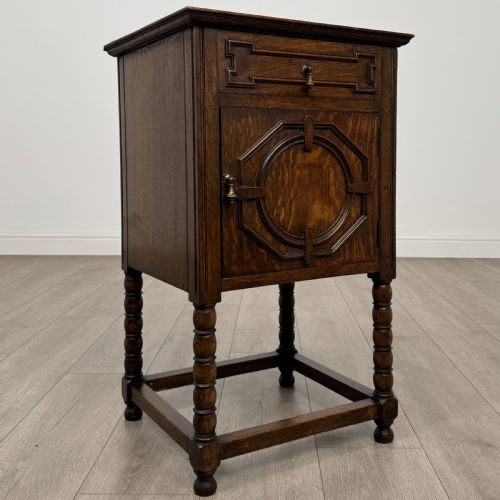 ANTIQUE 20TH CENTURY JACOBEAN STYLE CABINET IN OAK - ADDITIONAL PHOTO 8