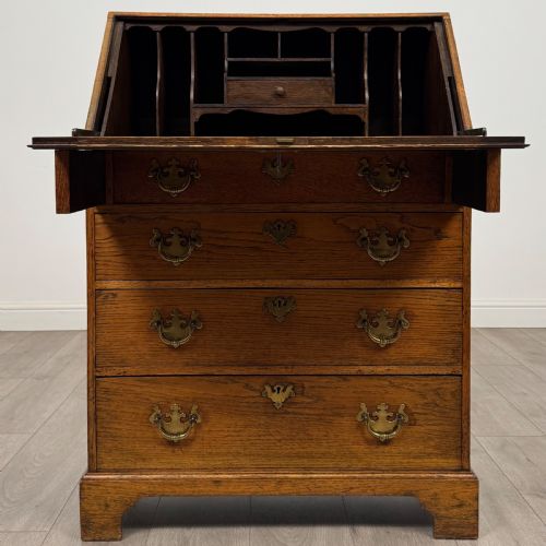 ANTIQUE 20TH CENTURY GOOD QUALITY GOLDEN OAK BUREAU - ADDITIONAL PHOTO 1