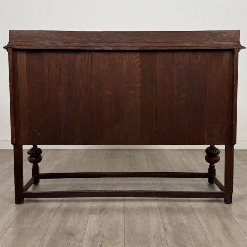 ANTIQUE 20TH CENTURY FINE QUALITY FITTED SIDEBOARD IN OAK - ADDITIONAL PHOTO 5