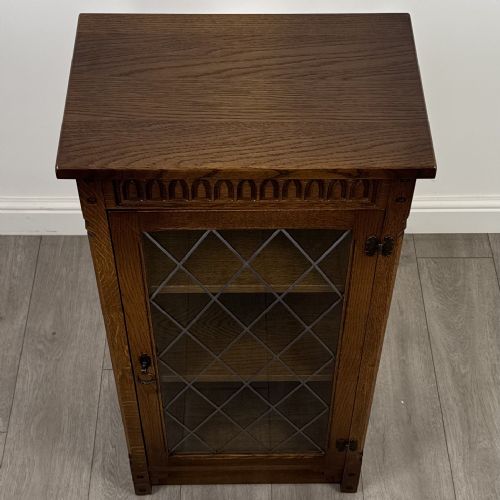 ANTIQUE 20TH CENTURY LEADED GLASS DISPLAY CABINET IN OAK - ADDITIONAL PHOTO 10