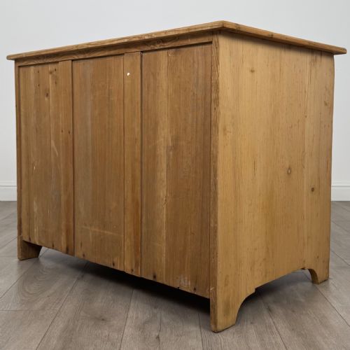 ANTIQUE 20TH CENTURY GOOD QUALITY PINE CUPBOARD - ADDITIONAL PHOTO 6