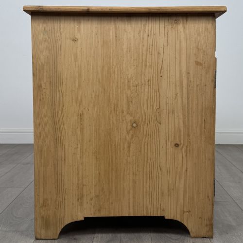 ANTIQUE 20TH CENTURY GOOD QUALITY PINE CUPBOARD - ADDITIONAL PHOTO 7
