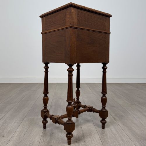 ANTIQUE 19TH CENTURY PAIR OF FRENCH BEDSIDE CABINETS IN OAK - ADDITIONAL PHOTO 5