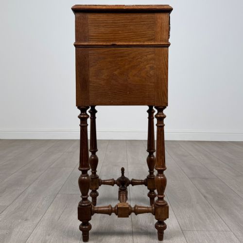 ANTIQUE 19TH CENTURY PAIR OF FRENCH BEDSIDE CABINETS IN OAK - ADDITIONAL PHOTO 8