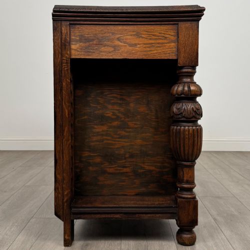 ANTIQUE 19TH CENTURY GREEN MAN CUPBOARD IN OAK - ADDITIONAL PHOTO 7