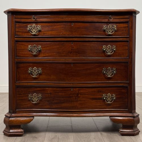antique 20th century serpentine chest of drawers in mahogany - CATEGORY: ANTIQUE CHEST OF DRAWERS - DATED EDWARDIAN