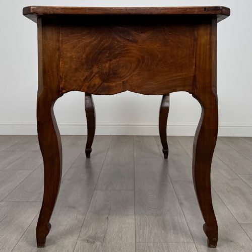 ANTIQUE 20TH CENTURY FRENCH WRITING TABLE IN WALNUT - ADDITIONAL PHOTO 6