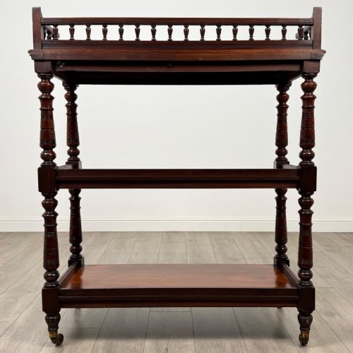 ANTIQUE 20TH CENTURY FINE QUALITY BUFFET IN WALNUT - ADDITIONAL PHOTO 4