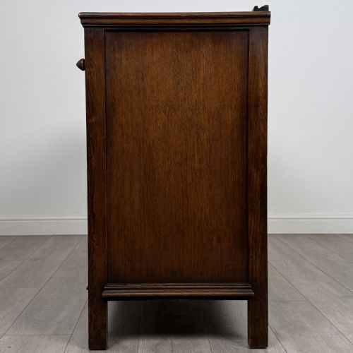 ANTIQUE 20TH CENTURY GOOD QUALITY SIDEBOARD IN OAK - ADDITIONAL PHOTO 3