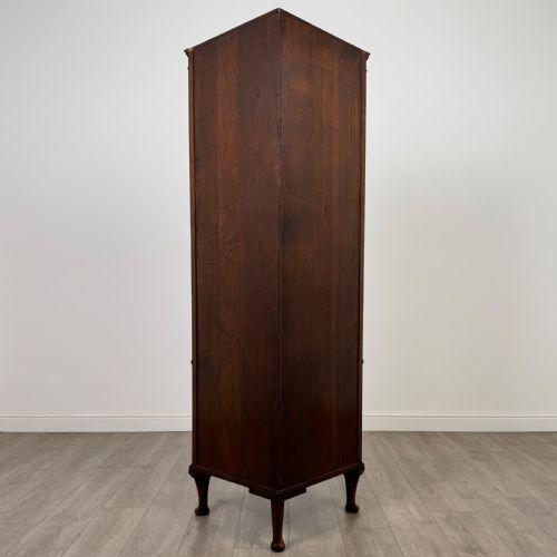 ANTIQUE 20TH CENTURY FINE QUALITY CORNER CABINET IN OAK - ADDITIONAL PHOTO 4