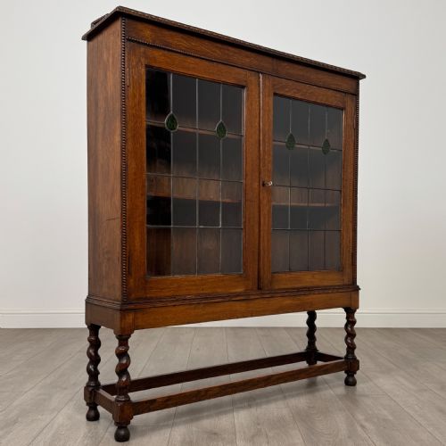 ANTIQUE 20TH CENTURY GOOD QUALITY DISPLAY CABINET IN OAK - ADDITIONAL PHOTO 8