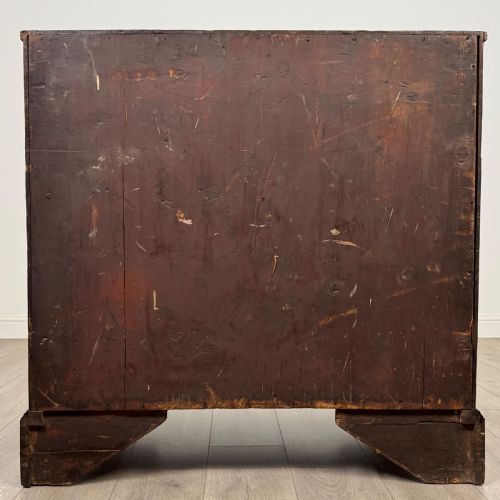 ANTIQUE 18TH CENTURY GOOD QUALITY MAHOGANY CHEST OF DRAWERS - ADDITIONAL PHOTO 4