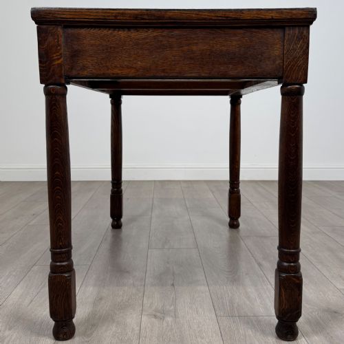 ANTIQUE 20TH CENTURY GOOD QUALITY WRITING TABLE IN OAK - ADDITIONAL PHOTO 6