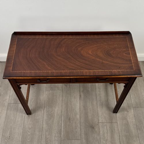 ANTIQUE 20TH CENTURY GOOD QUALITY WRITING TABLE IN MAHOGANY - ADDITIONAL PHOTO 8