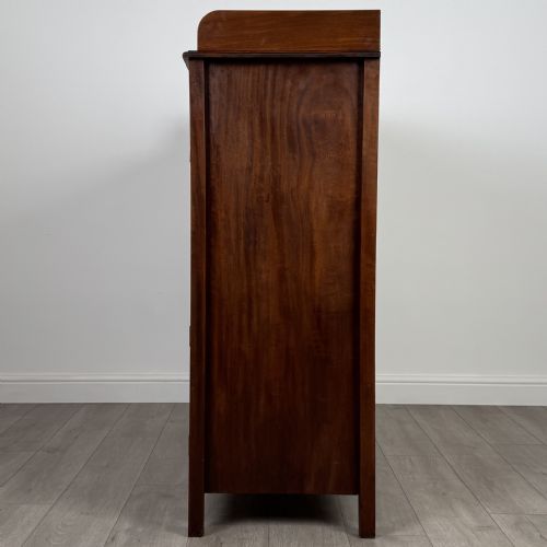 ANTIQUE 20TH CENTURY GOOD QUALITY CUPBOARD IN WALNUT - ADDITIONAL PHOTO 6