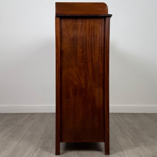 ANTIQUE 20TH CENTURY GOOD QUALITY CUPBOARD IN WALNUT - ADDITIONAL PHOTO 8