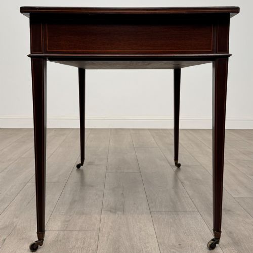 ANTIQUE 19TH CENTURY FINE QUALITY INLAID WRITING TABLE IN MAHOGANY - ADDITIONAL PHOTO 2
