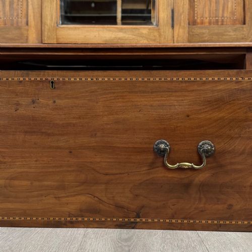 ANTIQUE 20TH CENTURY FINE QUALITY WARDROBE IN MAHOGANY - ADDITIONAL PHOTO 9