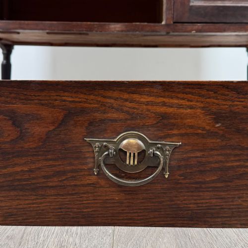 ANTIQUE 20TH CENTURY GOOD QUALITY CUPBOARD IN OAK - ADDITIONAL PHOTO 11