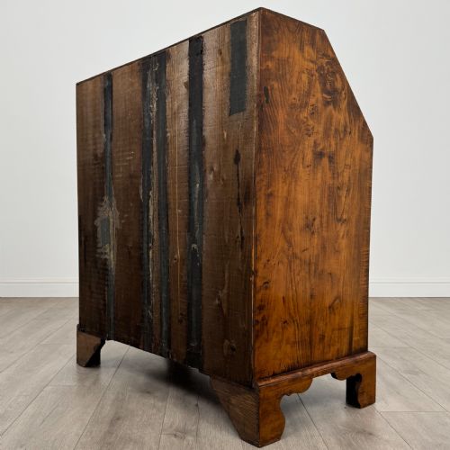 ANTIQUE 18TH CENTURY FINE QUALITY BUREAU IN FRUITWOOD - ADDITIONAL PHOTO 6