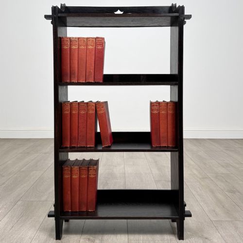antique 20th century small art nouveau style bookcase in oak - CATEGORY: ANTIQUE BOOKCASES - DATED EDWARDIAN