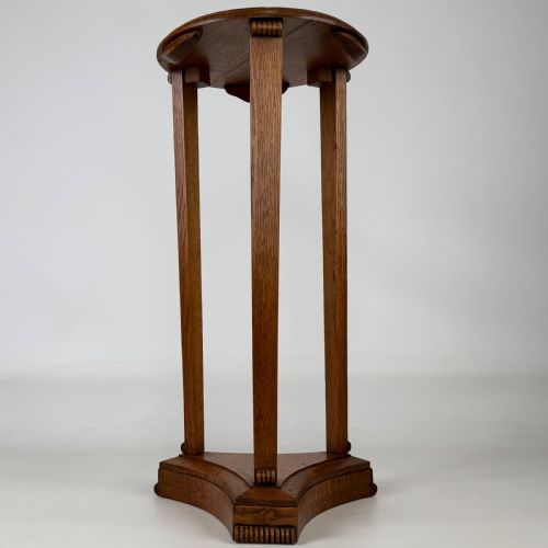 ANTIQUE 20TH CENTURY FINE QUALITY PLANT STAND IN OAK - ADDITIONAL PHOTO 1