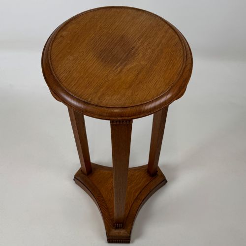 ANTIQUE 20TH CENTURY FINE QUALITY PLANT STAND IN OAK - ADDITIONAL PHOTO 2