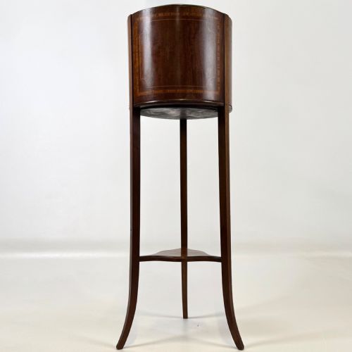 antique 20th century inlaid plant stand in mahogany - CATEGORY: ANTIQUE MISCELLANEOUS - DATED EDWARDIAN