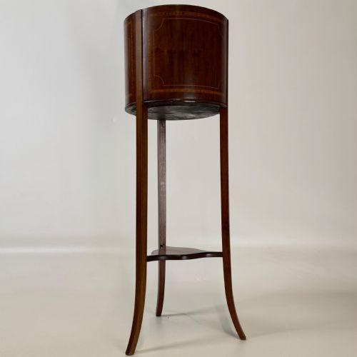 ANTIQUE 20TH CENTURY INLAID PLANT STAND IN MAHOGANY - ADDITIONAL PHOTO 1