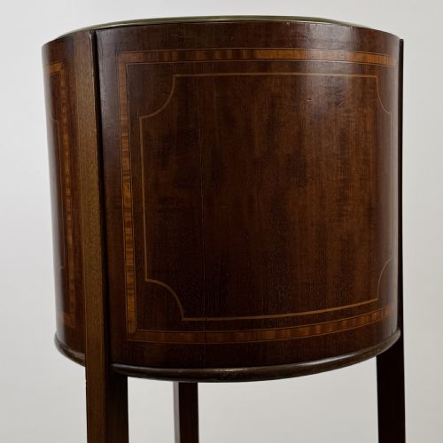 ANTIQUE 20TH CENTURY INLAID PLANT STAND IN MAHOGANY - ADDITIONAL PHOTO 5