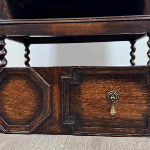 ANTIQUE 20TH CENTURY JACOBEAN STYLE BUREAU IN OAK - ADDITIONAL PHOTO 12