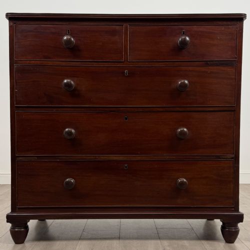 antique 18th century good quality mahogany chest of drawers - CATEGORY: ANTIQUE CHEST OF DRAWERS - DATED GEORGIAN