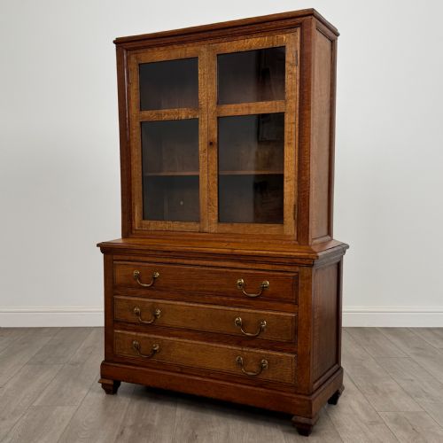 ANTIQUE 20TH CENTURY FINE QUALITY UNIQUE DISPLAY CABINET IN OAK - ADDITIONAL PHOTO 3