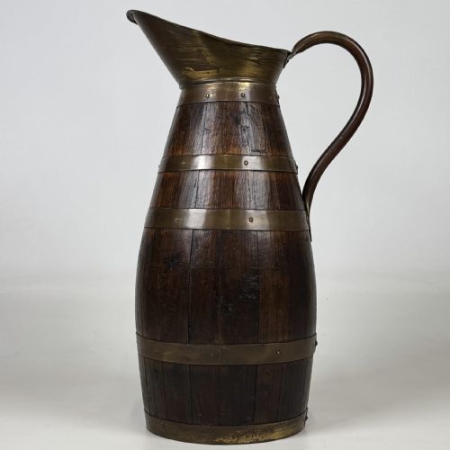 ANTIQUE 20TH CENTURY BRASS BOUND JUG UMBRELLA STAND IN OAK - ADDITIONAL PHOTO 2
