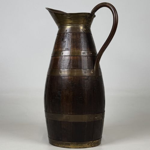 ANTIQUE 20TH CENTURY BRASS BOUND JUG UMBRELLA STAND IN OAK - ADDITIONAL PHOTO 3