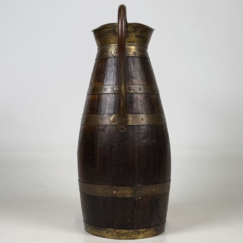 ANTIQUE 20TH CENTURY BRASS BOUND JUG UMBRELLA STAND IN OAK - ADDITIONAL PHOTO 4