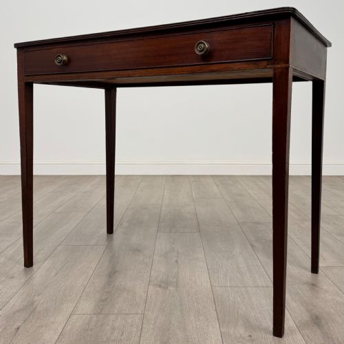 ANTIQUE 18TH CENTURY GOOD QUALITY WRITING TABLE IN MAHOGANY - ADDITIONAL PHOTO 1