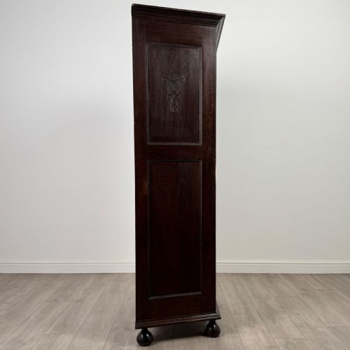 ANTIQUE 20TH CENTURY JACOBEAN STYLE WARDROBE IN OAK - ADDITIONAL PHOTO 7